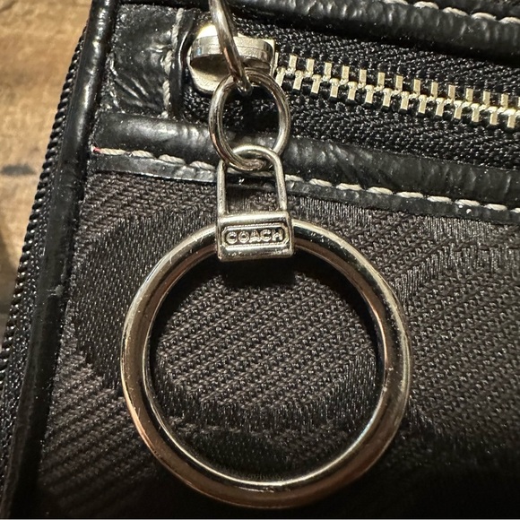 Coach Signature Jacquard Continental Wallet - Picture 6 of 7